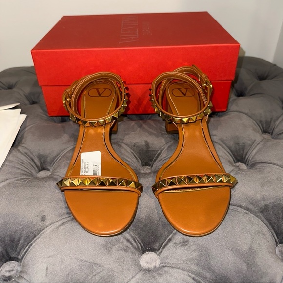 New Size 38.5 Valentino Garavani Rockstud No Limit Ankle-Strap Sandals - Picture 3 of 10